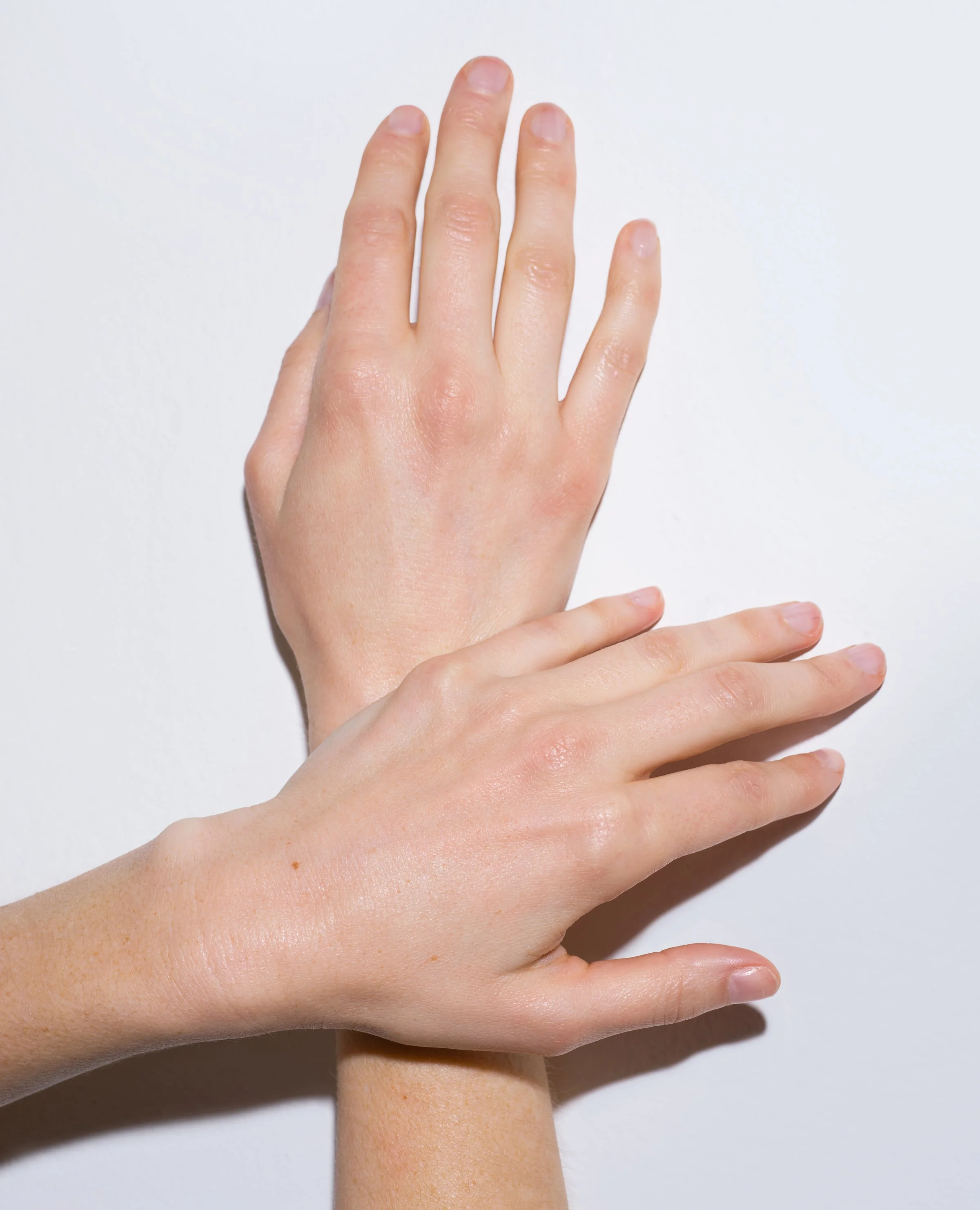 Chloe De Lancie portfolio image: Hand Photo